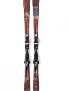 ski-cinnamon-girl-nordica